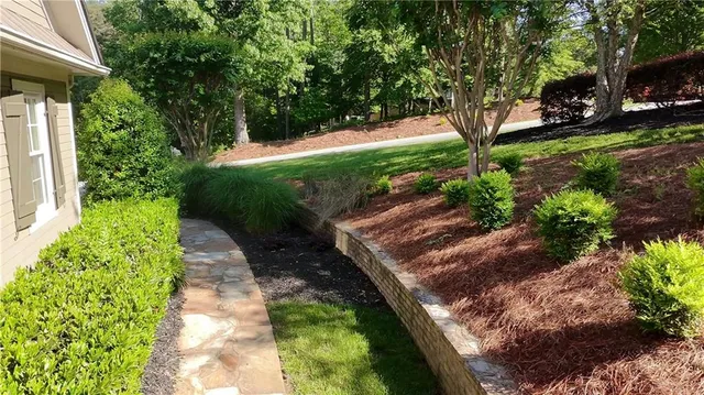 $989,000 | 11 York Trace Southeast, Cartersville, GA 30121