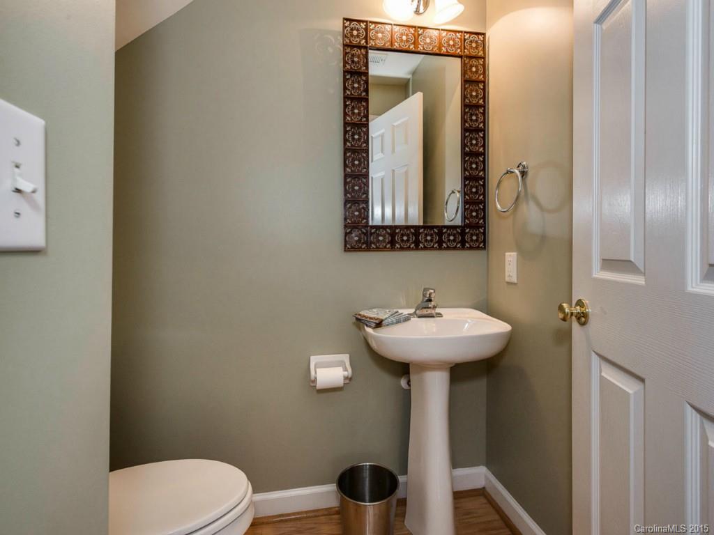 3323 Stettler View Road Charlotte, NC 28210 - Photo 11 of 17 Gallery Image 11