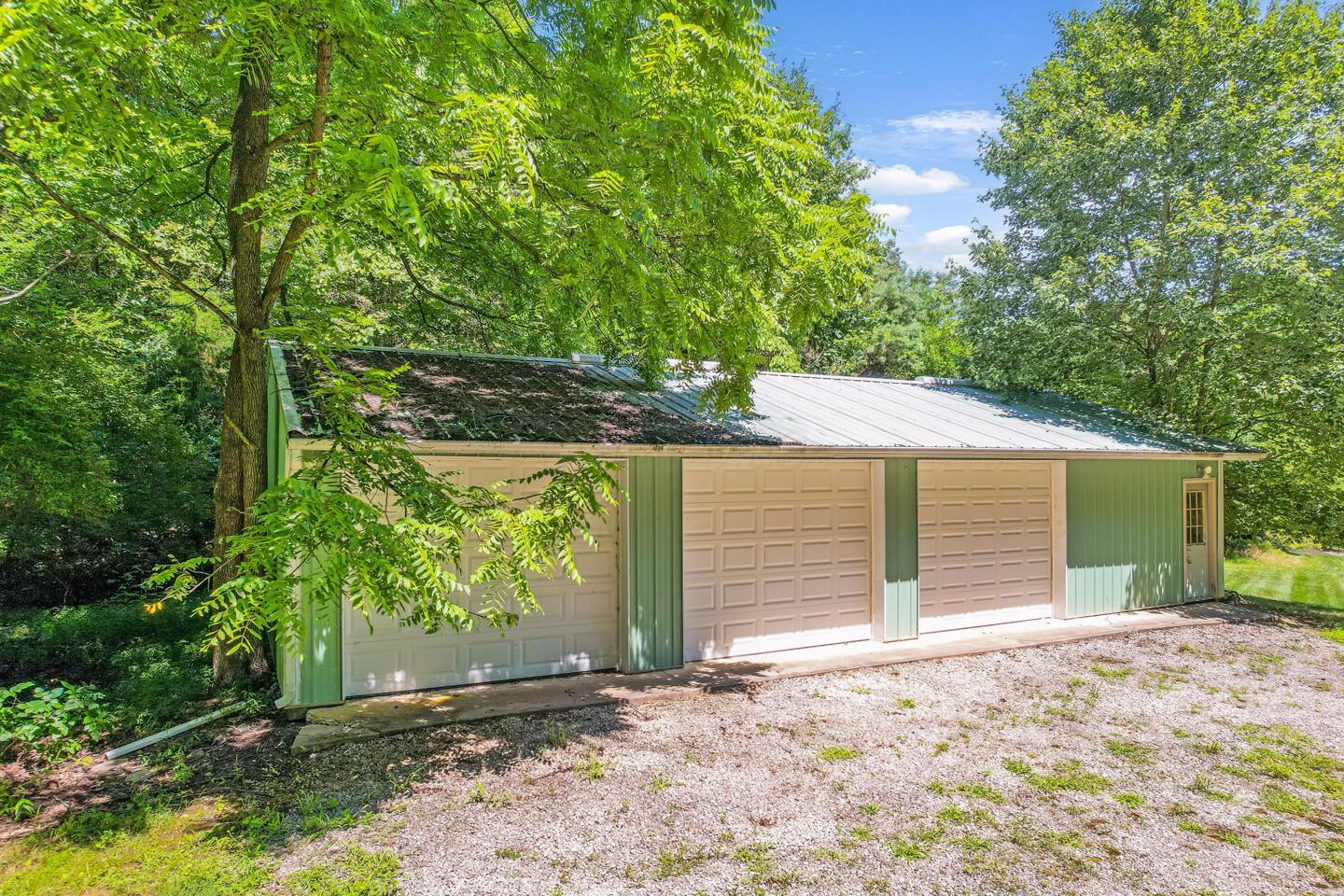 9766 Stickle Road St. Louisville, OH 43071 - Photo 26 of 43 26 Stickle Road -21