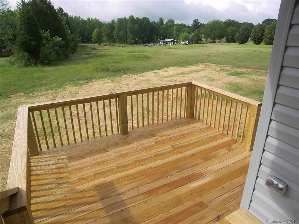 8275 Castor Road, Unit L3 Salisbury, NC 28146 - Photo 4 of 19 a view of outdoor space and yard