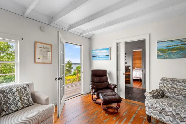 $2,750,000 | 14 Kingsbury Point, Vinalhaven, ME 04863