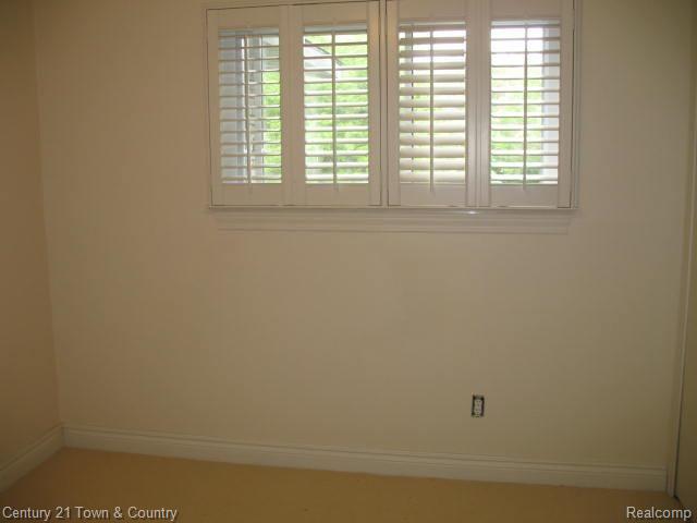 29550 Highmeadow Road Farmington, MI 48334 - Photo 11 of 18 Bright third bedroom - newly painted and carpeted.jpg