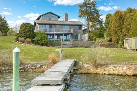 $2,200,000 | 210 Washington Street, South Kingstown, RI 02879
