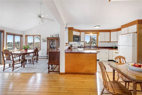 $2,200,000 | 210 Washington Street, South Kingstown, RI 02879