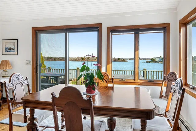 $2,200,000 | 210 Washington Street, South Kingstown, RI 02879