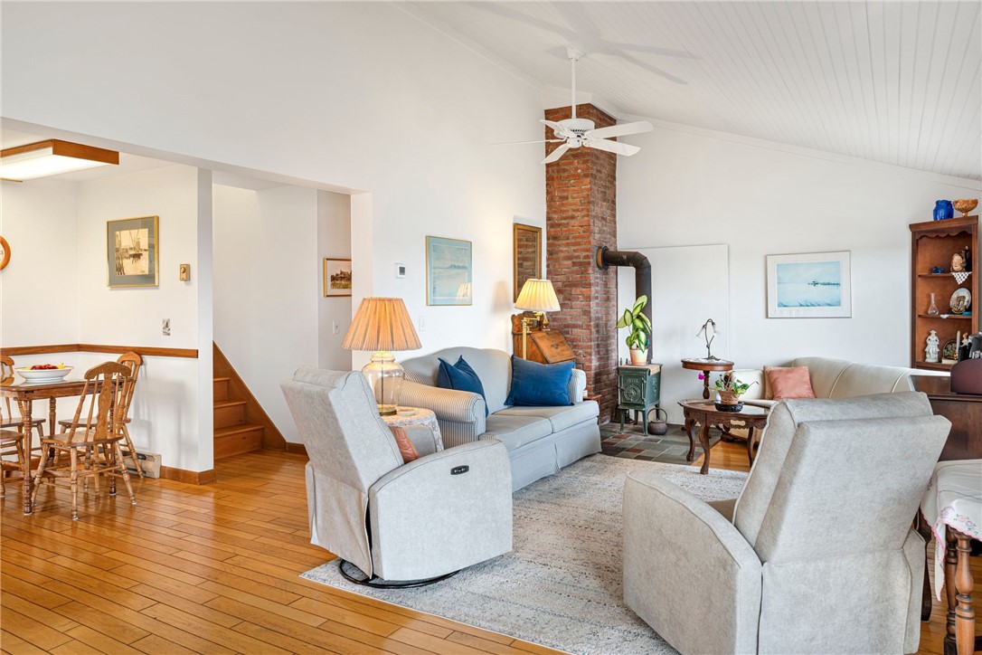 210 Washington Street South Kingstown, RI 02879 - Photo 24 of 50