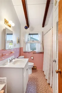 $2,200,000 | 210 Washington Street, South Kingstown, RI 02879