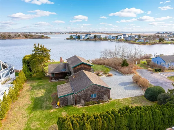 $2,200,000 | 210 Washington Street, South Kingstown, RI 02879