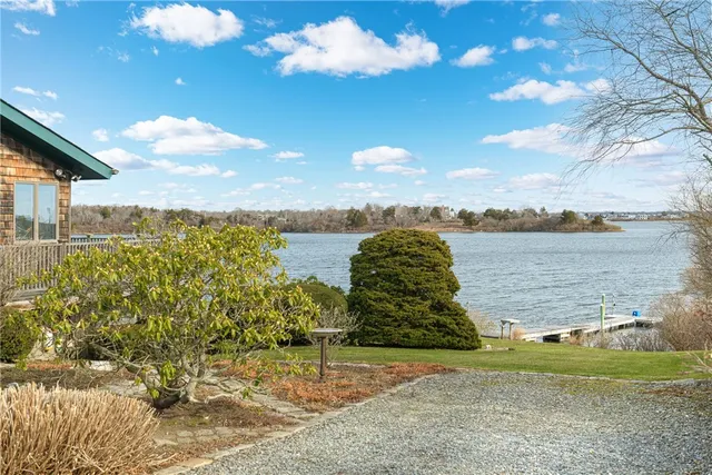 $2,200,000 | 210 Washington Street, South Kingstown, RI 02879