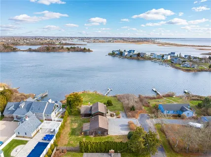 $2,200,000 | 210 Washington Street, South Kingstown, RI 02879