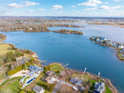 $2,200,000 | 210 Washington Street, South Kingstown, RI 02879