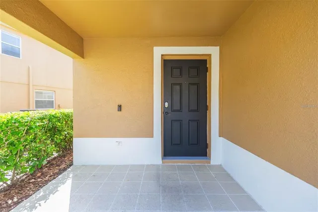 a view of an entryway of house