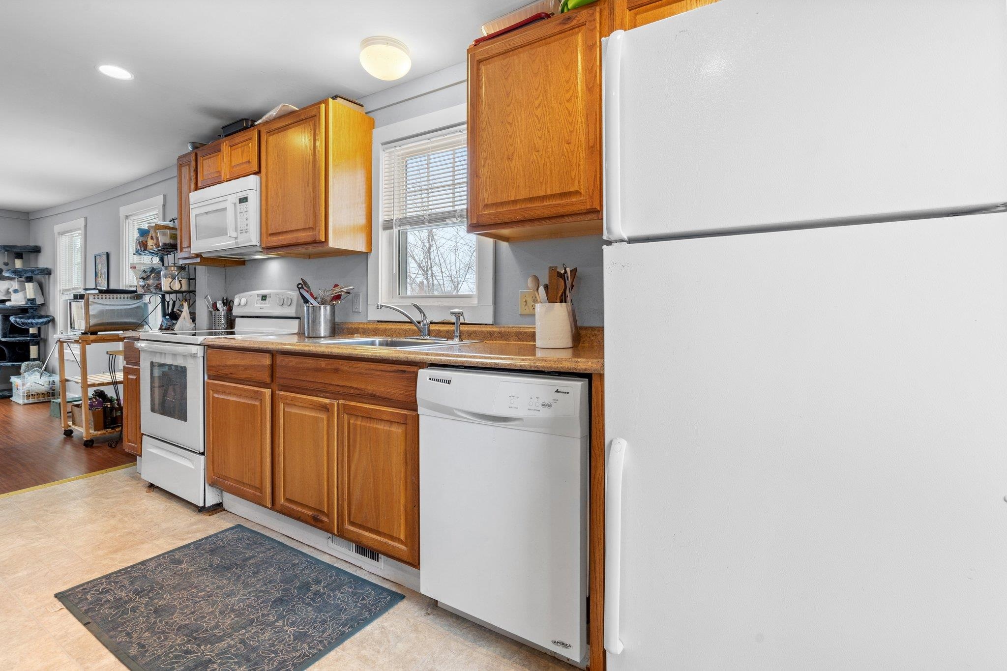 64 Pine Street Rochester, NH 03867 - Photo 31 of 34