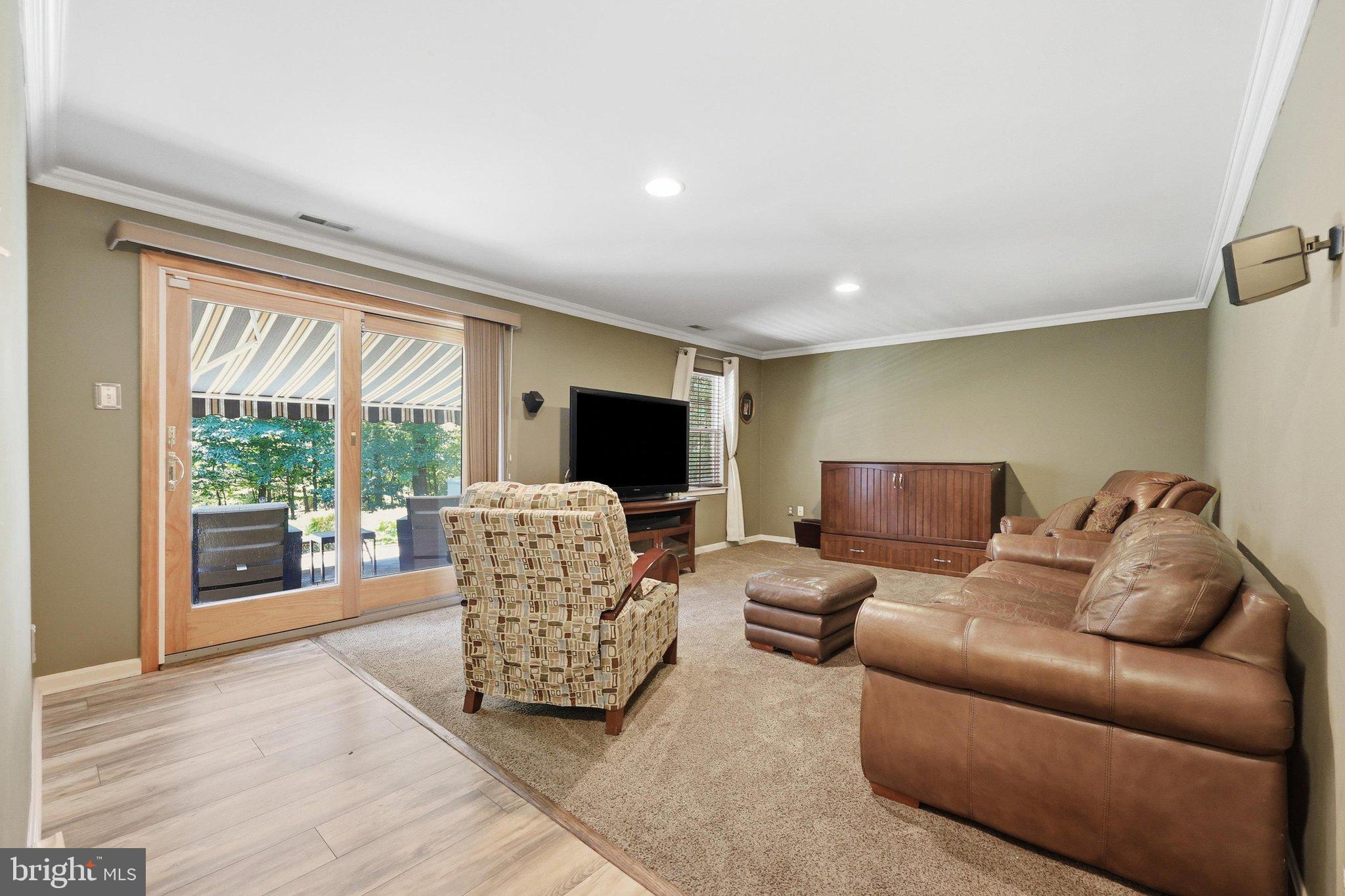 6154 Downs Ridge Court Elkridge, MD 21075 - Photo 39 of 58 family room