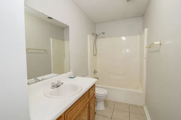 $1,180 | 303 Ashley Street, Oak Grove, KY 42262