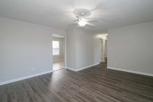 $1,180 | 303 Ashley Street, Oak Grove, KY 42262