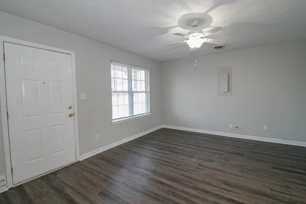 $1,180 | 303 Ashley Street, Oak Grove, KY 42262