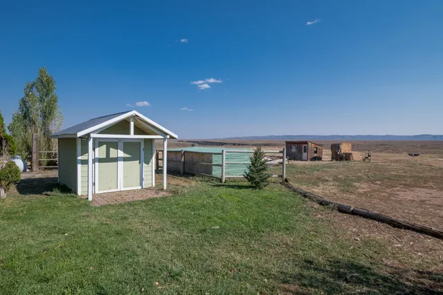 $815,000 | 1095 Highway 20, Fairfield, ID 83327