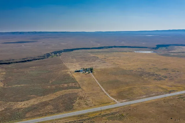 $815,000 | 1095 Highway 20, Fairfield, ID 83327