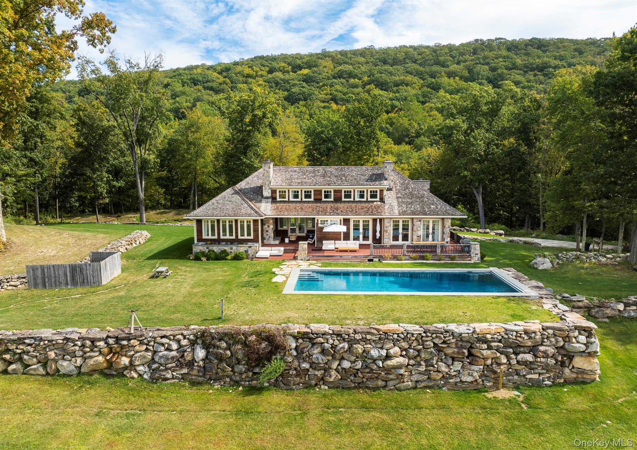 121 Quaker Hill Road Pawling, NY 12564 - Photo 26 of 37