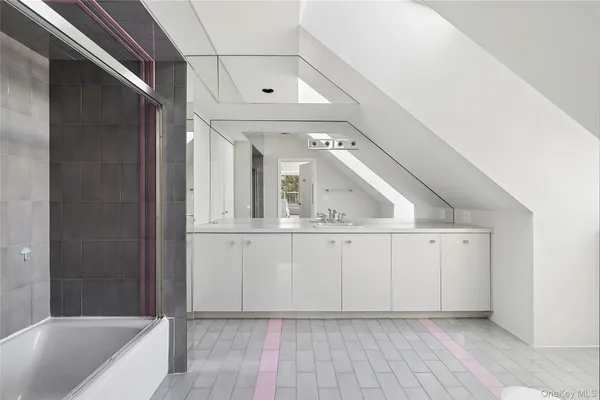 a view of an entryway with sitting area