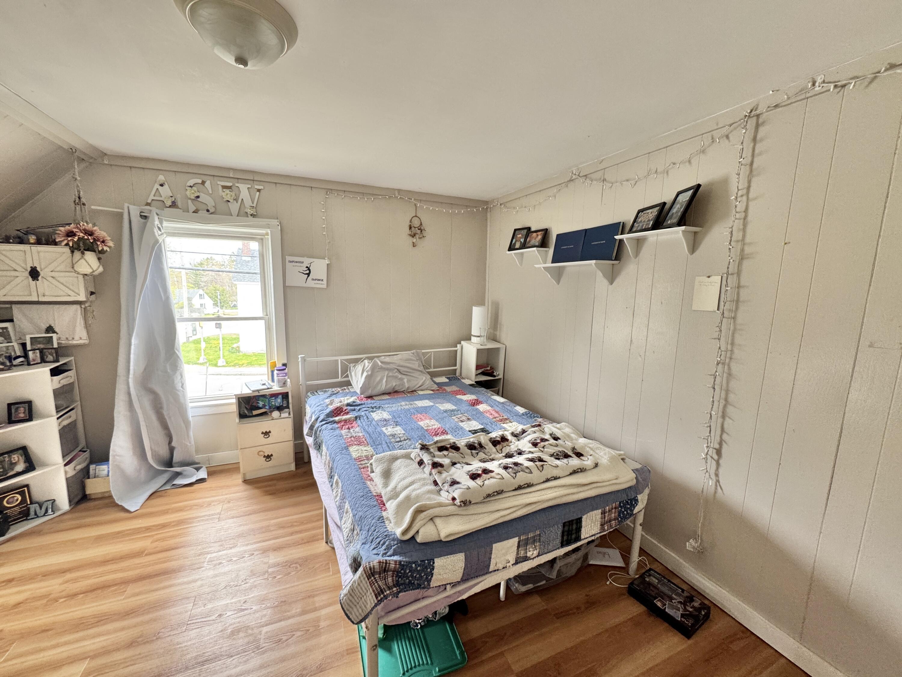 3 Park Street Orono, ME 04473 - Photo 12 of 21 20260512_163759186_iOS