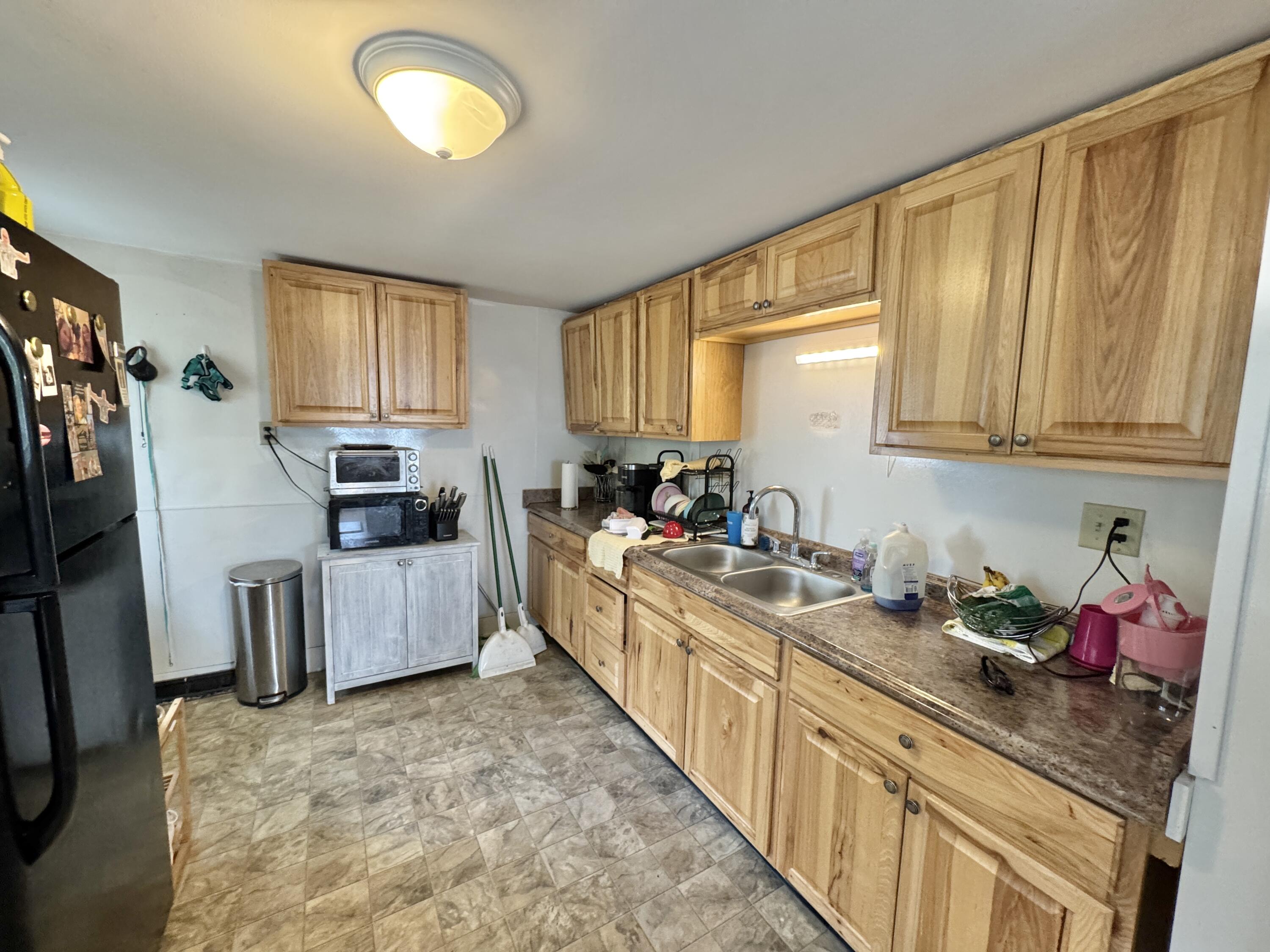 3 Park Street Orono, ME 04473 - Photo 6 of 21 20260512_163600014_iOS