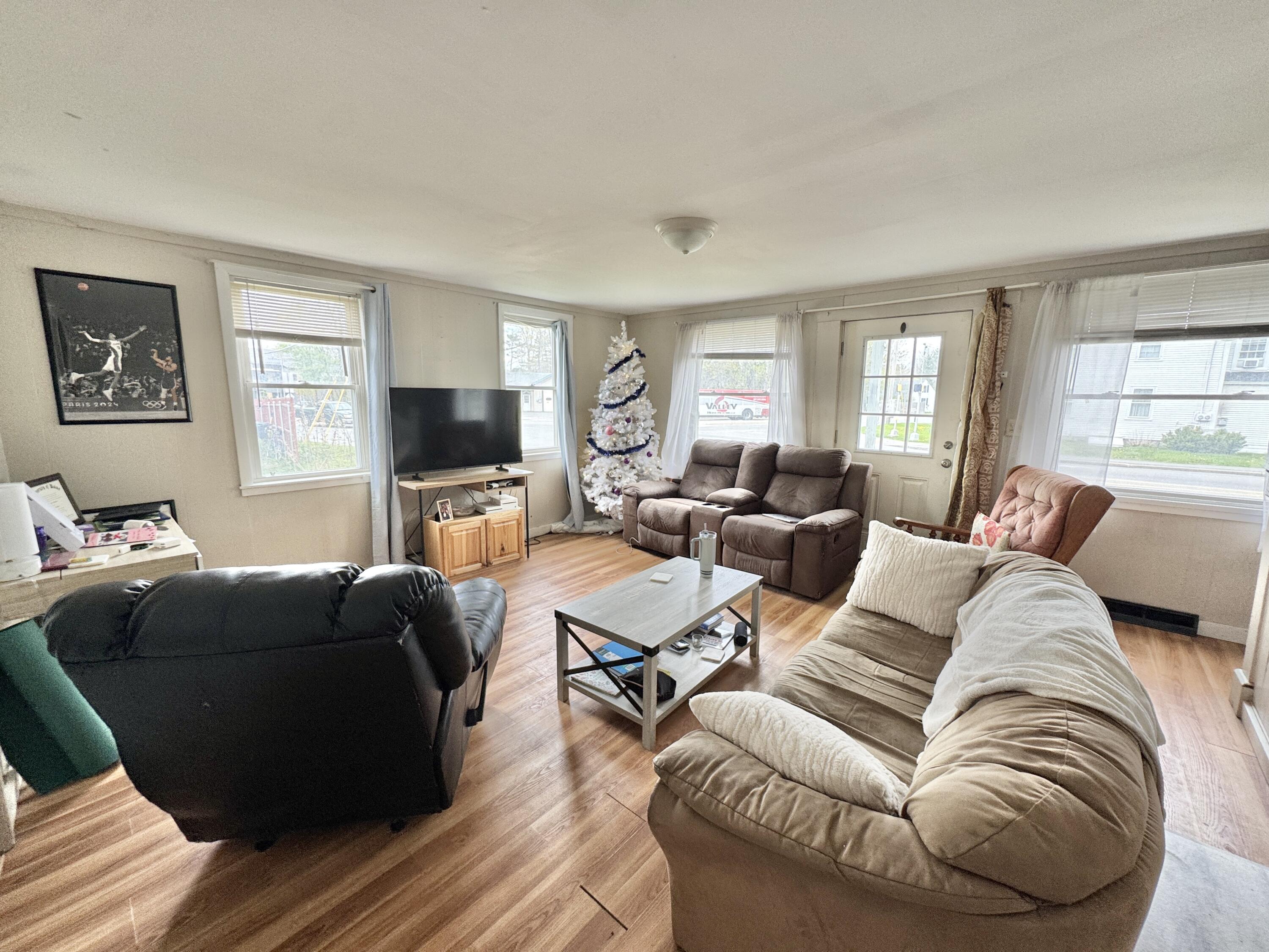 3 Park Street Orono, ME 04473 - Photo 9 of 21 20260512_163624722_iOSApt