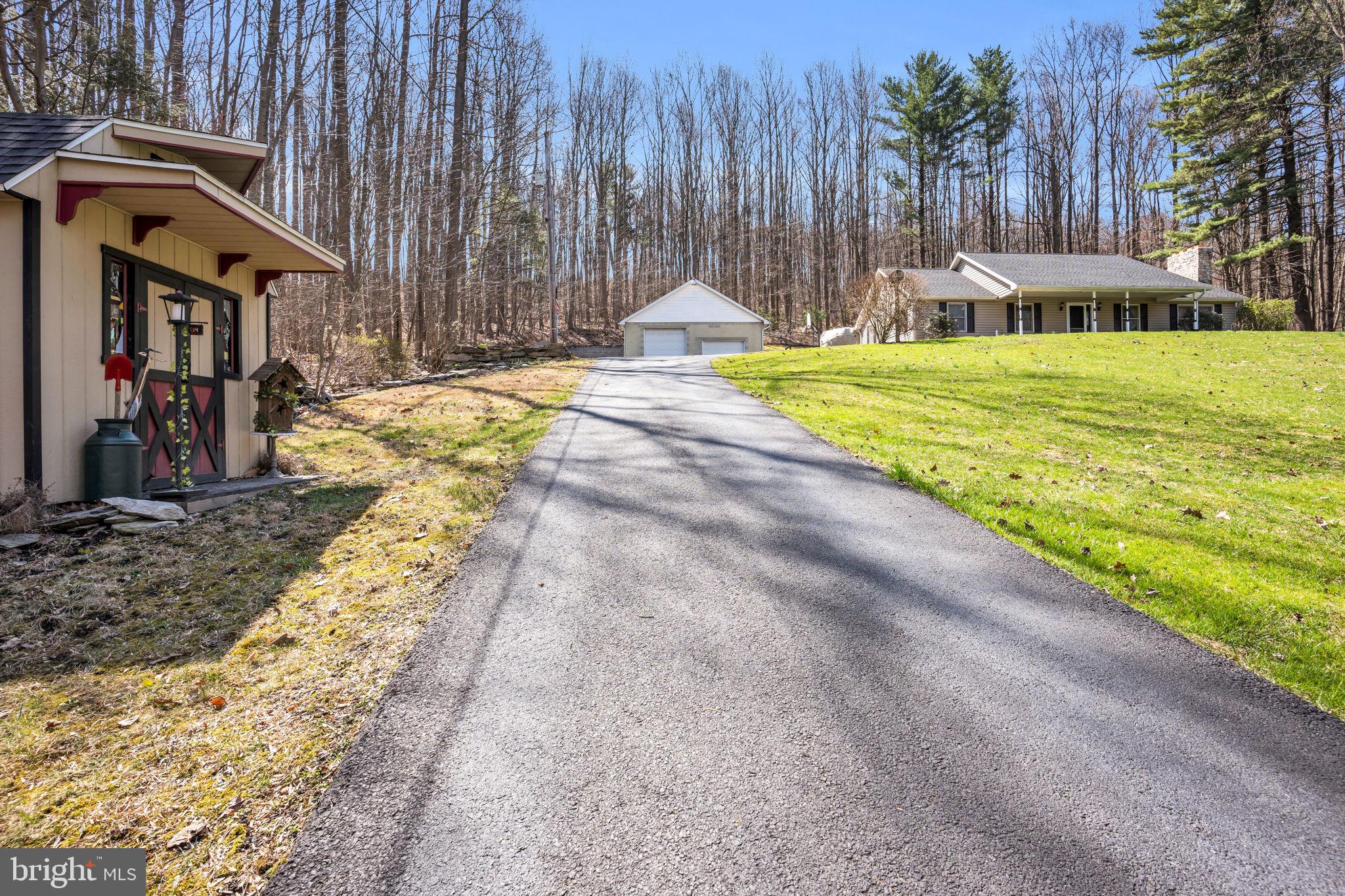 584 Peak View Road York Springs, PA 17372 - Photo 3 of 42