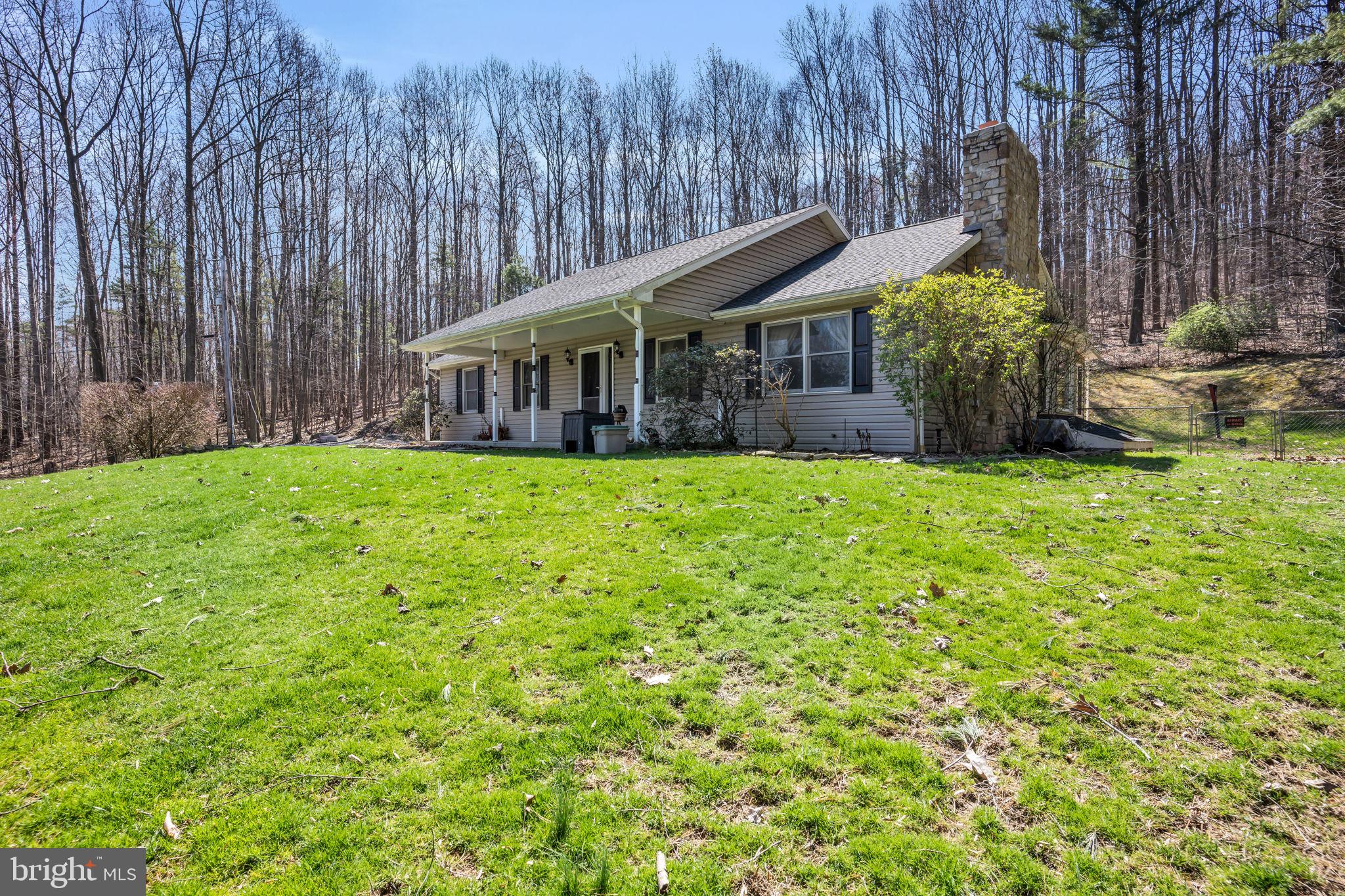 584 Peak View Road York Springs, PA 17372 - Photo 8 of 42