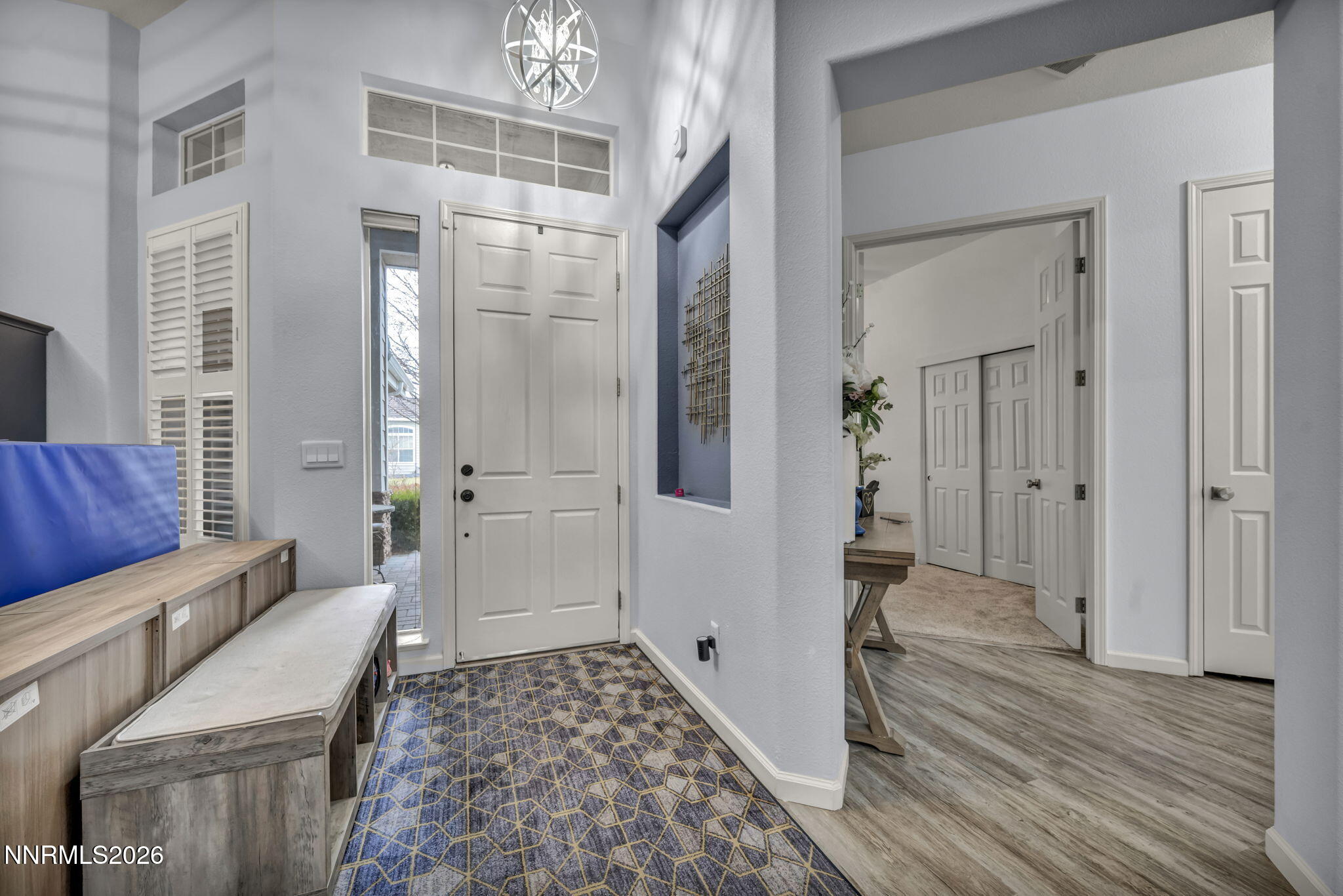 9626 Shadowstone Way Reno, NV 89521 - Photo 3 of 36 Entry & Hall