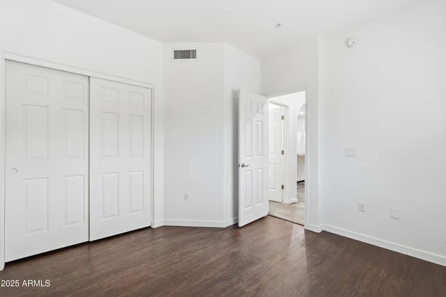 $460,000 | 3935 East Rough Rider Road, Unit 1140, Phoenix, AZ 85050