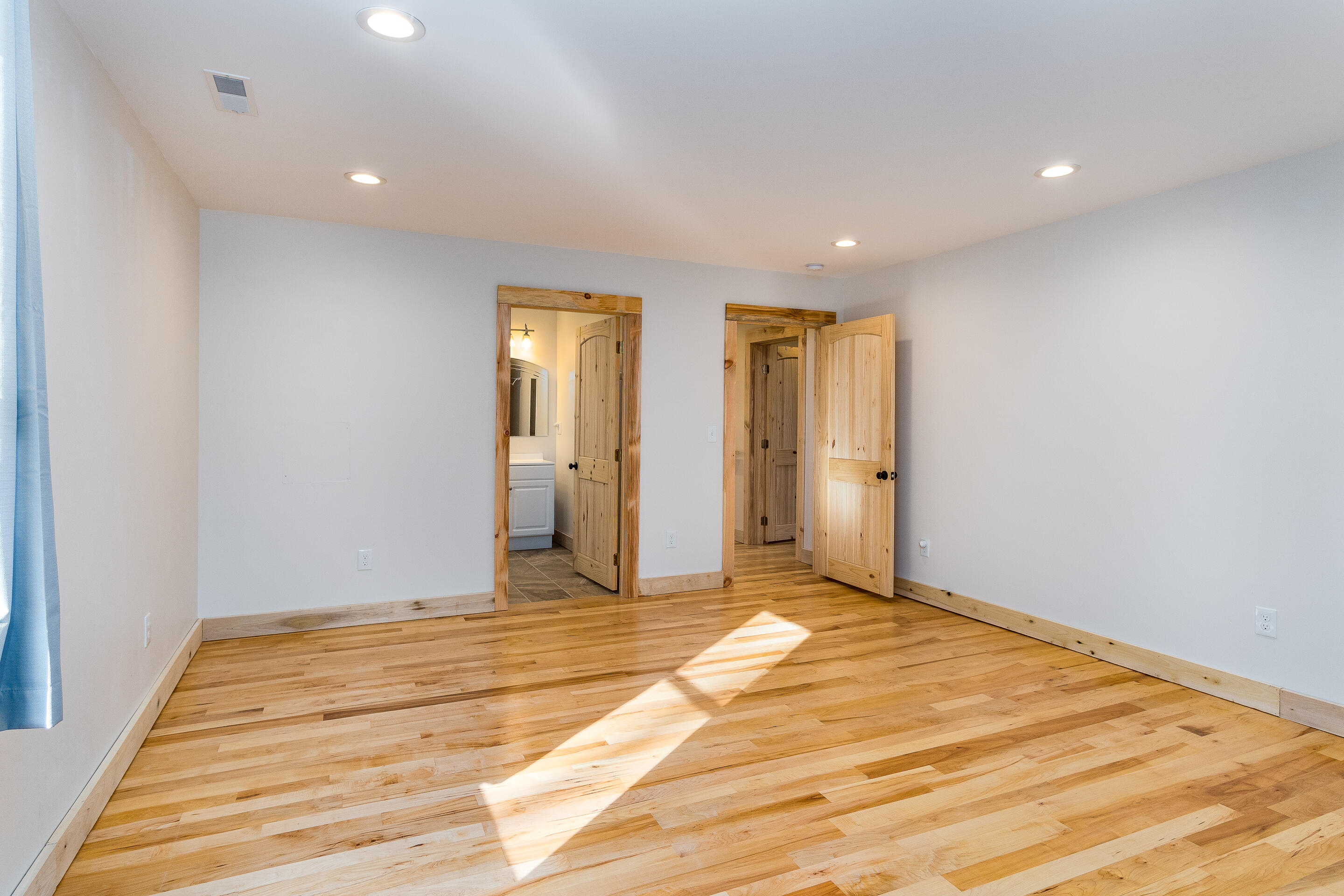 150 Knight Road Flag Pond, TN 37657 - Photo 66 of 76 interior-25