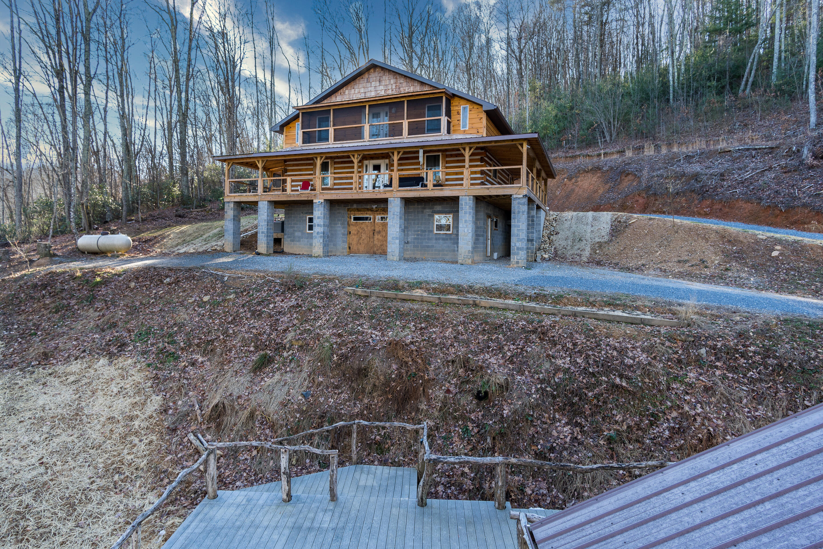 150 Knight Road Flag Pond, TN 37657 - Photo 9 of 76 exterior-52