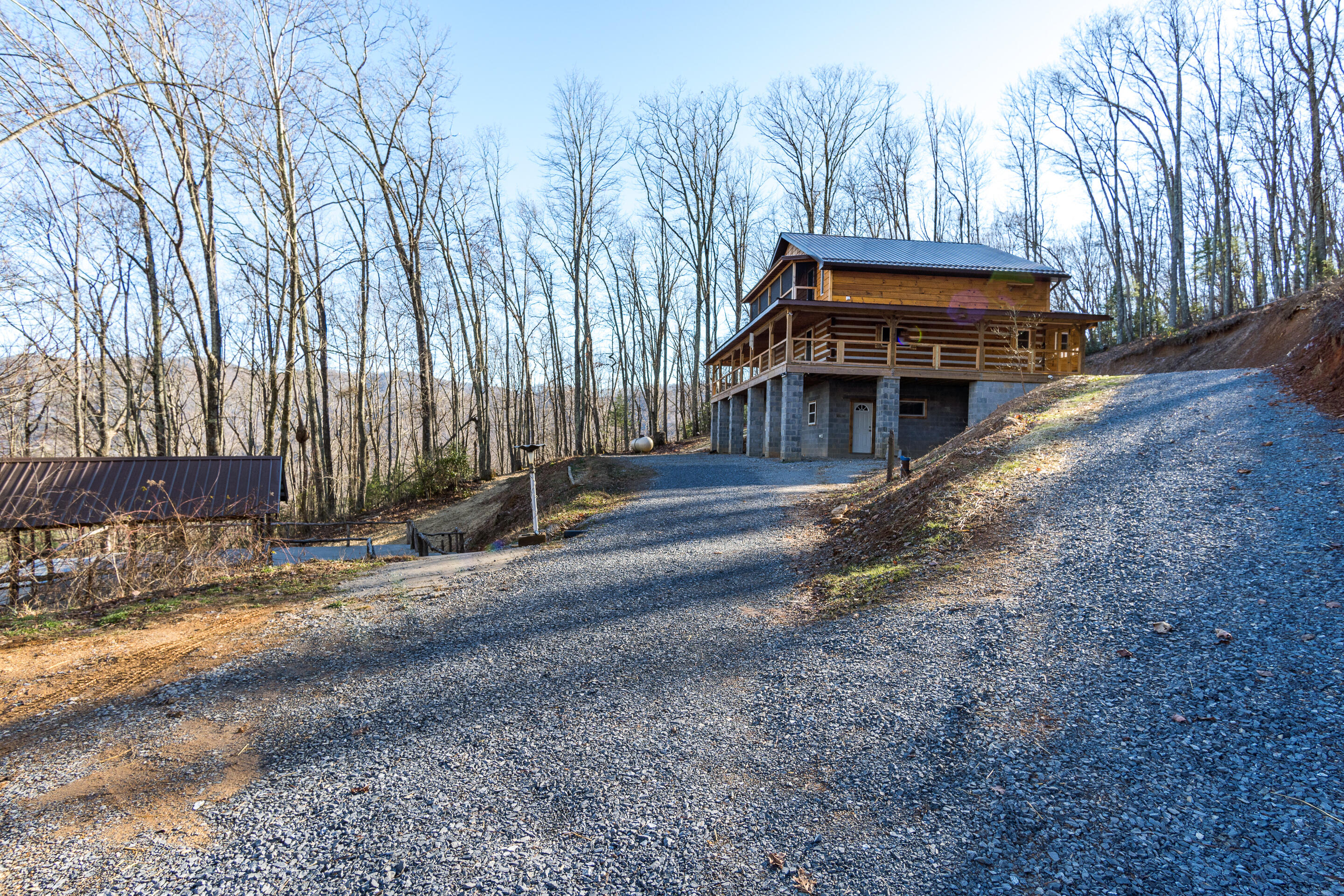 150 Knight Road Flag Pond, TN 37657 - Photo 10 of 76 exterior-21