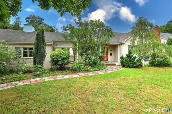 $3,600 | 90 Edgewood Way, New Haven, CT 06515