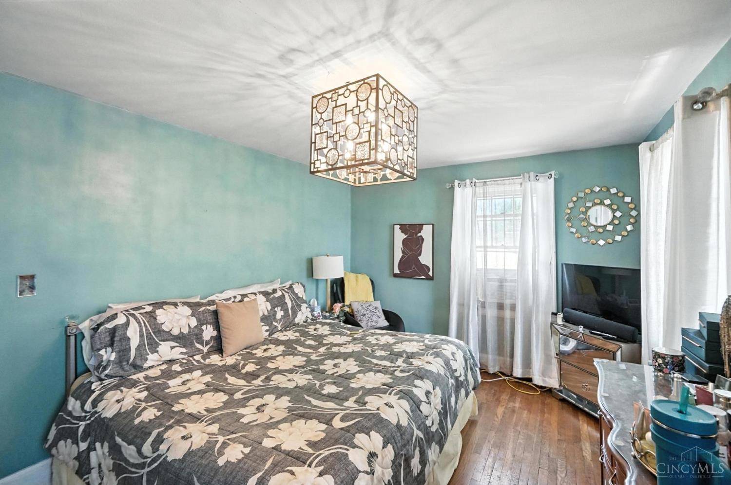 2235 West North Bend Road Cincinnati, OH 45239 - Photo 29 of 59