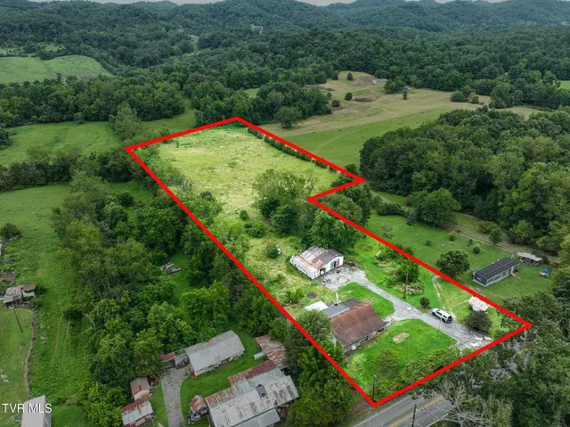 $184,900 | 1403 Bristol Caverns Highway, Bristol, TN 37620