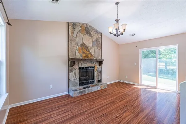 $270,000 | 2040 Wendover Drive, Snellville, GA 30078