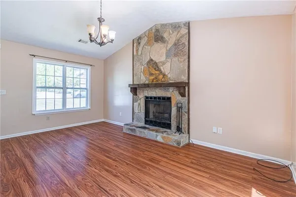 $270,000 | 2040 Wendover Drive, Snellville, GA 30078