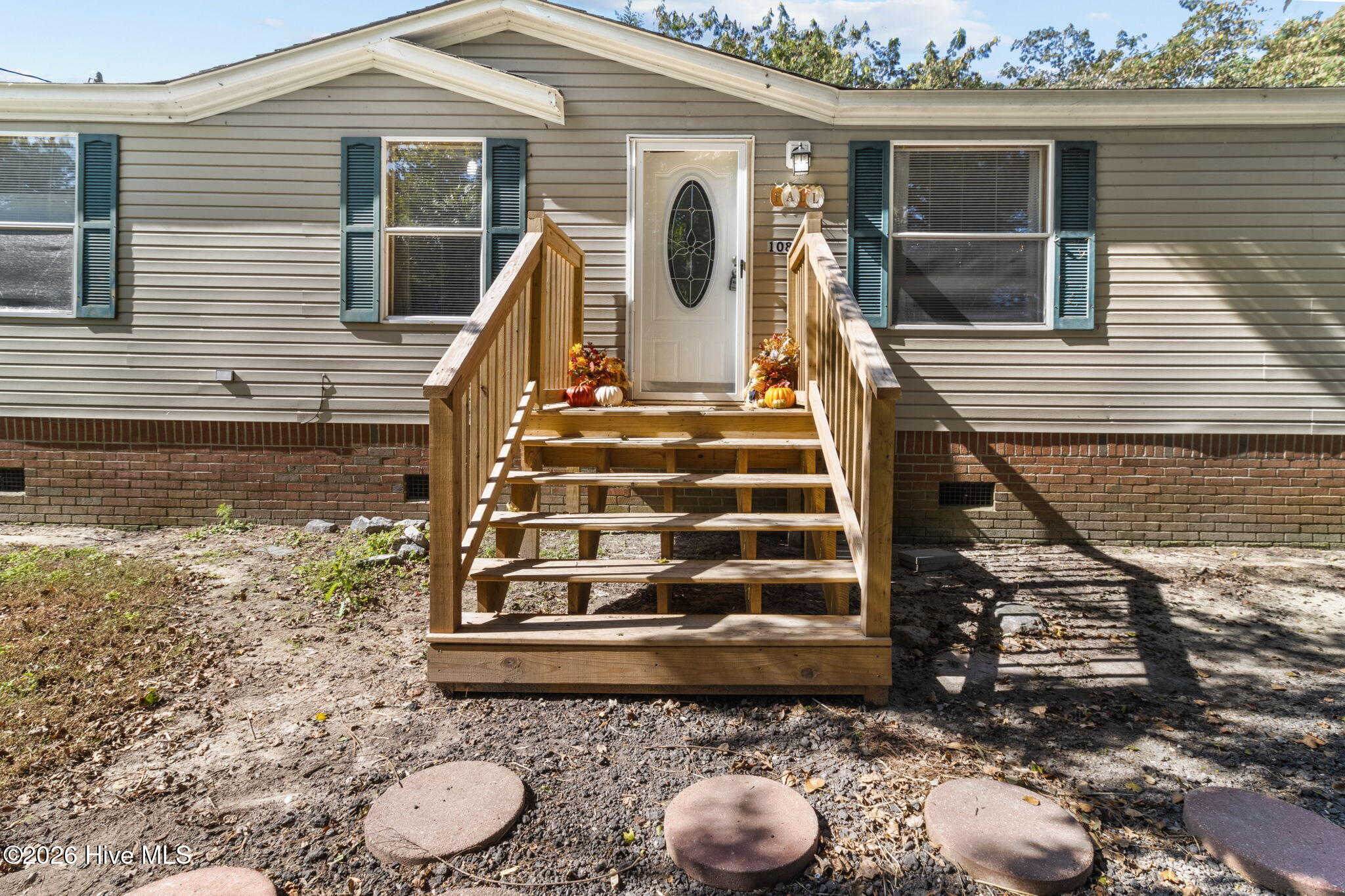 5-web-or-mls-duke-33