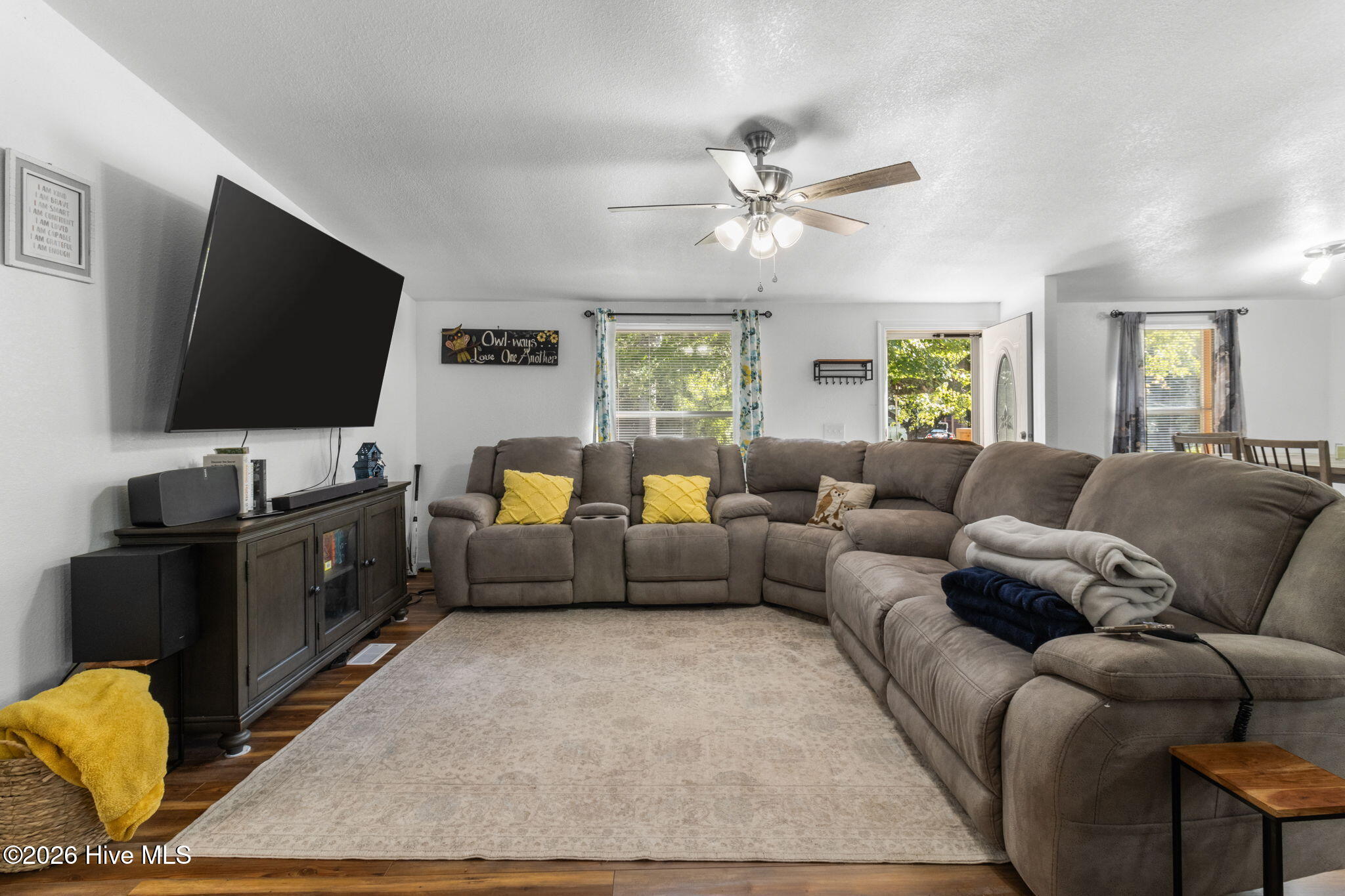 108 Duke Street Camden, NC 27921 - Photo 5 of 33 14-web-or-mls-duke-2