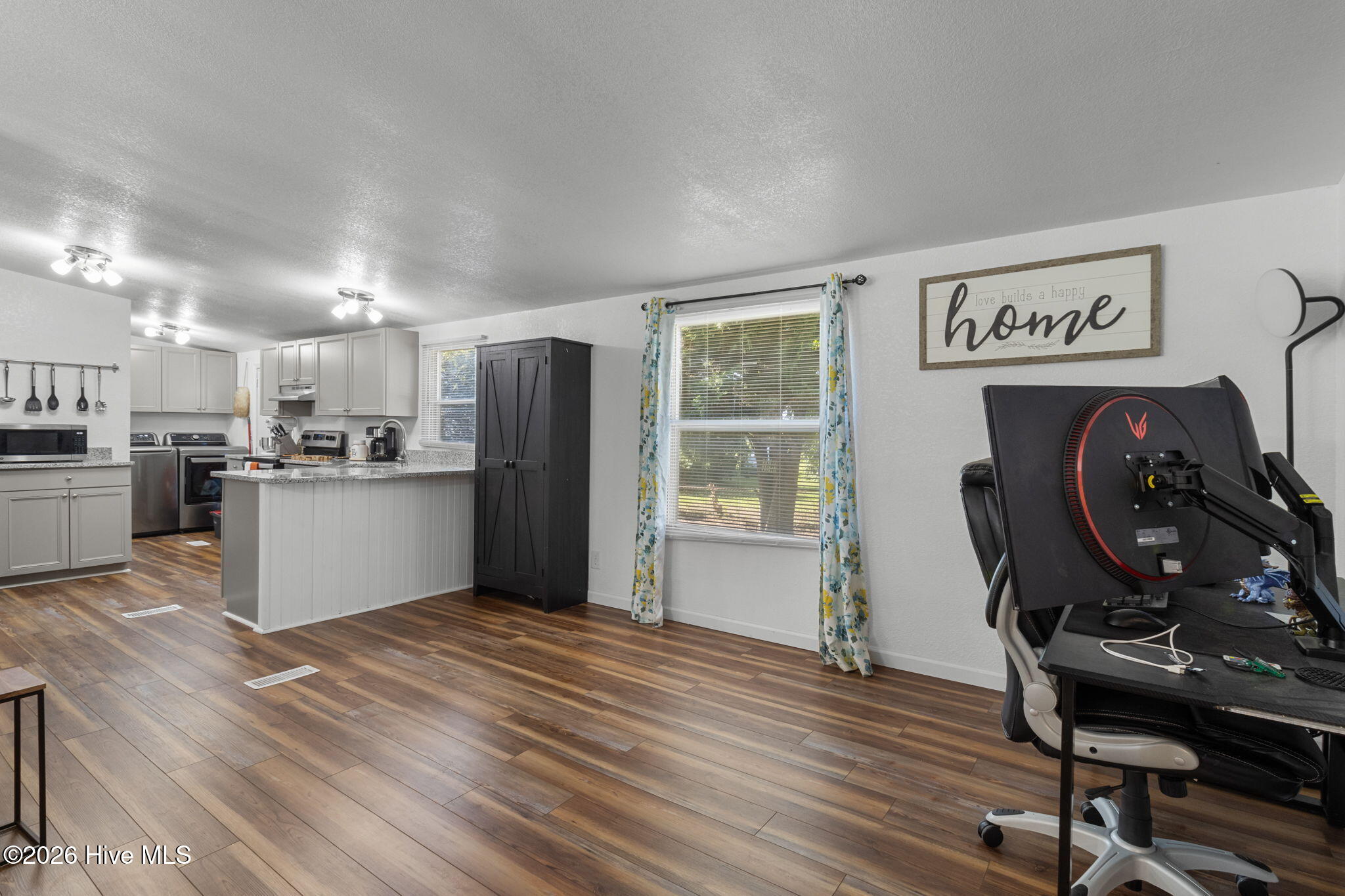 108 Duke Street Camden, NC 27921 - Photo 7 of 33 16-web-or-mls-duke-11