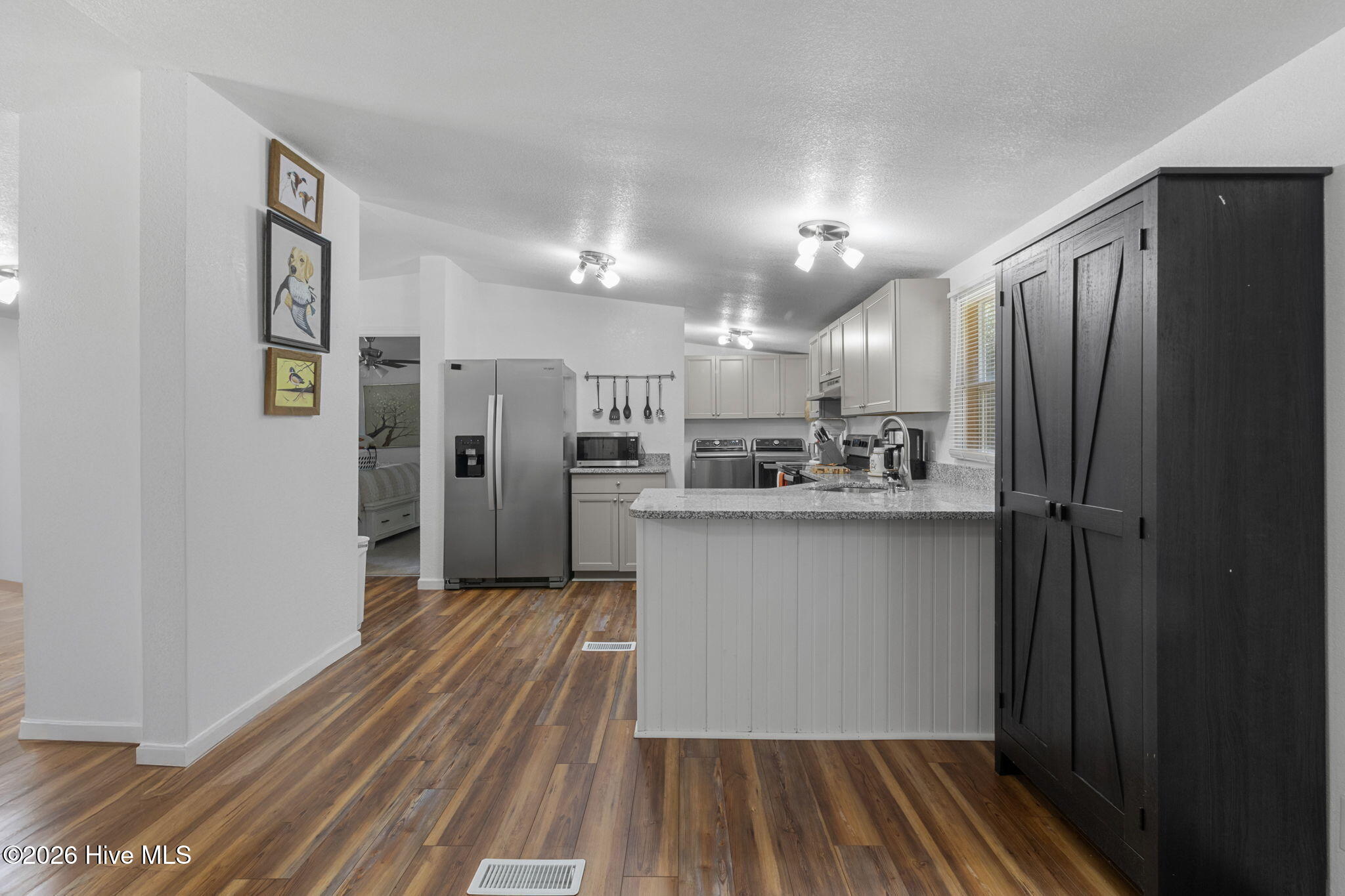 108 Duke Street Camden, NC 27921 - Photo 8 of 33 17-web-or-mls-duke-12