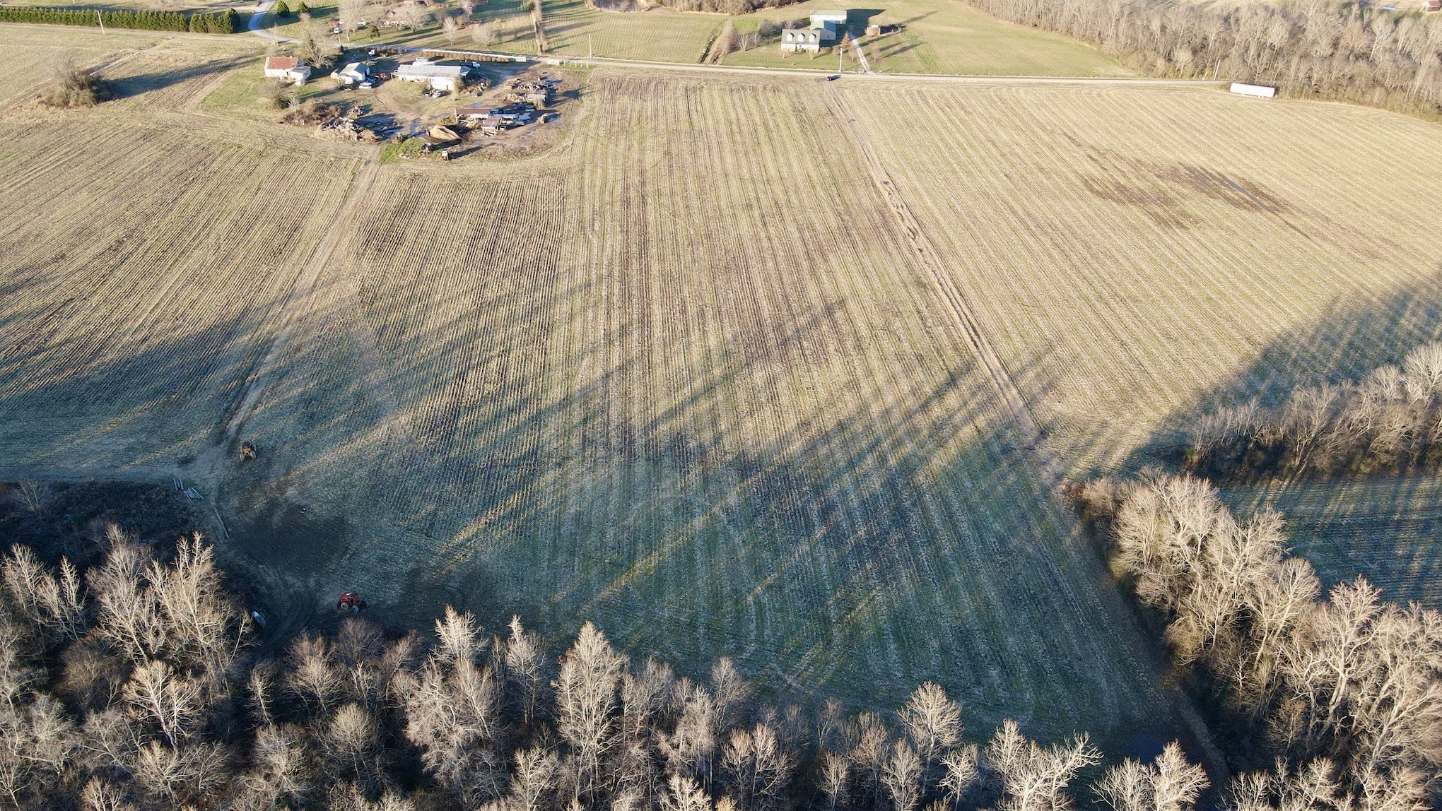 4 Duncan Road Manchester, TN 37355 - Photo 6 of 14 a view of a backyard