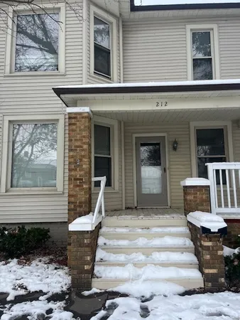 $100,000 | 212 Washington Street, Streator, IL 61364