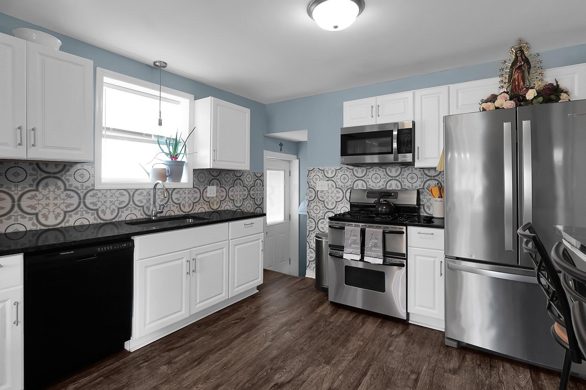 1540 East Weber Road Columbus, OH 43224 - Photo 10 of 28 updated kitchen