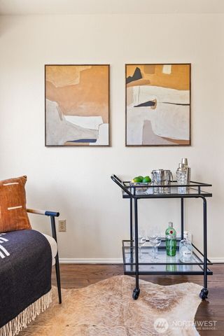 $900,000 | 8545 Caroline Avenue North, Seattle, WA 98103