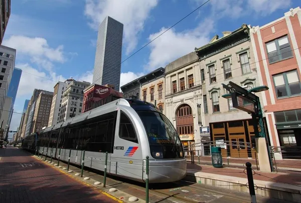 a view of front a house with a street