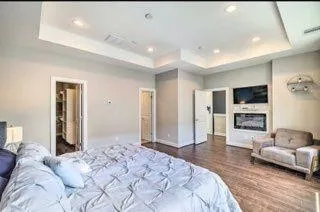 $3,450 | 2403 Everett Street, Unit C, Houston, TX 77009